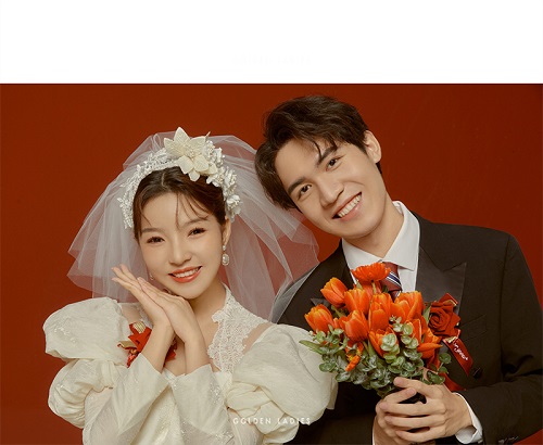 多样婚纱款式展示