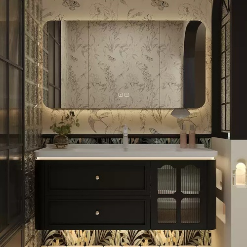 洗手盆柜组合细节与收纳展示