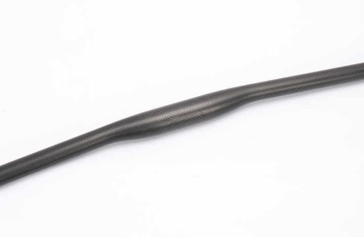 碳纤维制品轻量化优势示意图