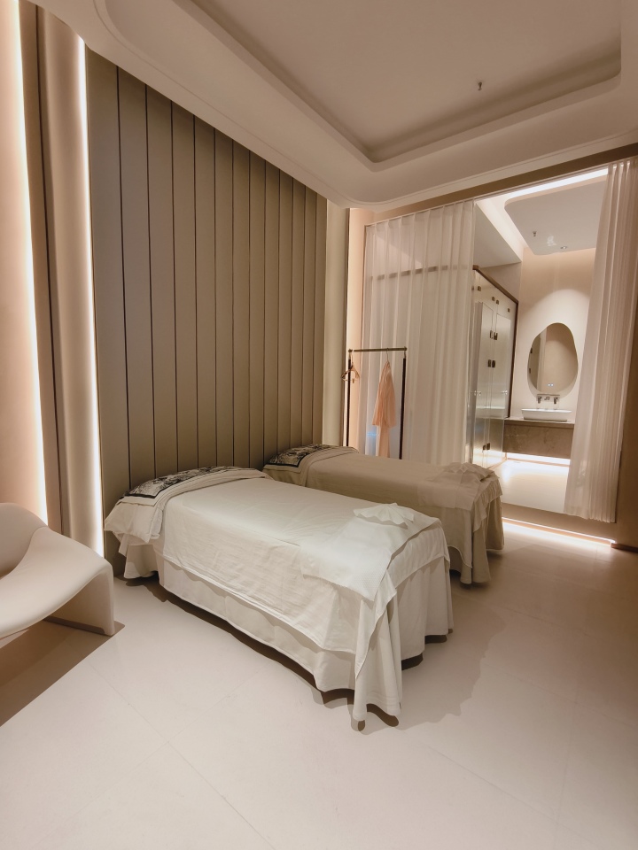 肌肤焕发光泽效果对比