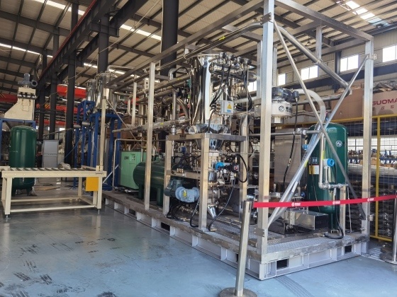 管链输送机在生产线中