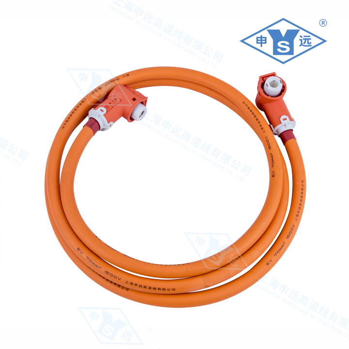 现代化汽车高温线生产车间