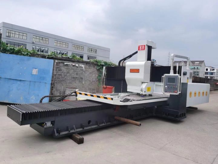 三轴数控立磨加工现场