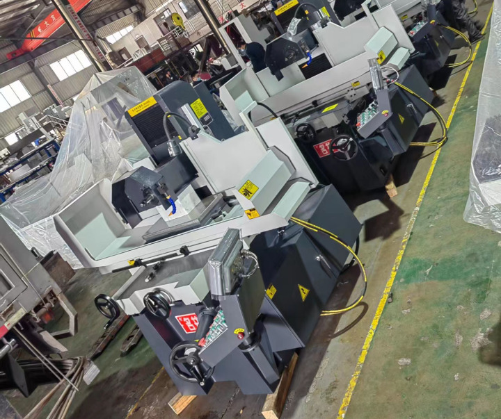 高精度平面磨床工作示意图