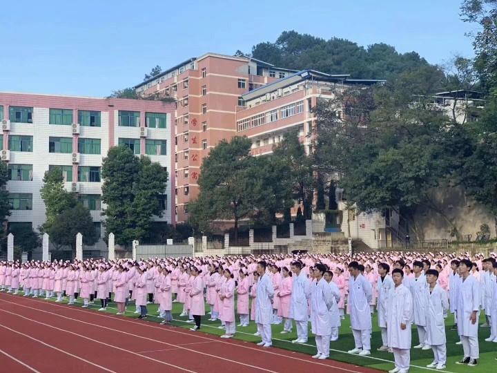 升学保障与校园全景