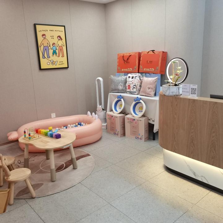 产后妈妈恢复成效与幸福瞬间