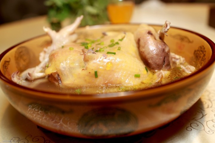 舒适客房与美食