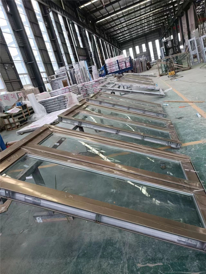 不锈钢玻璃防火门高端应用实例