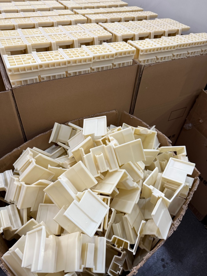 现代化生产基地