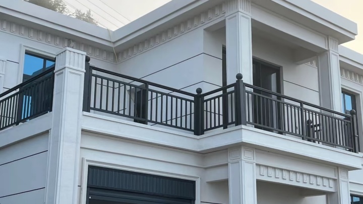 铝艺阳台栏杆外观展示