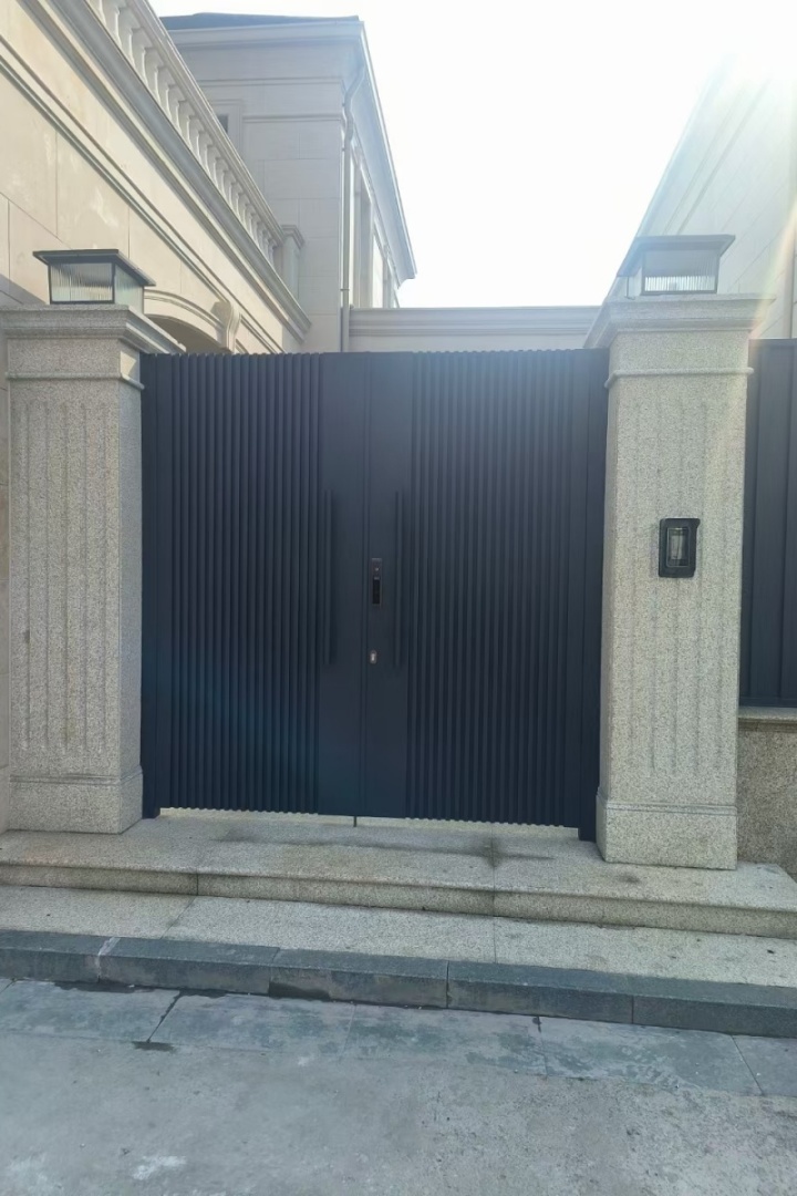 电动铝艺大门实景展示