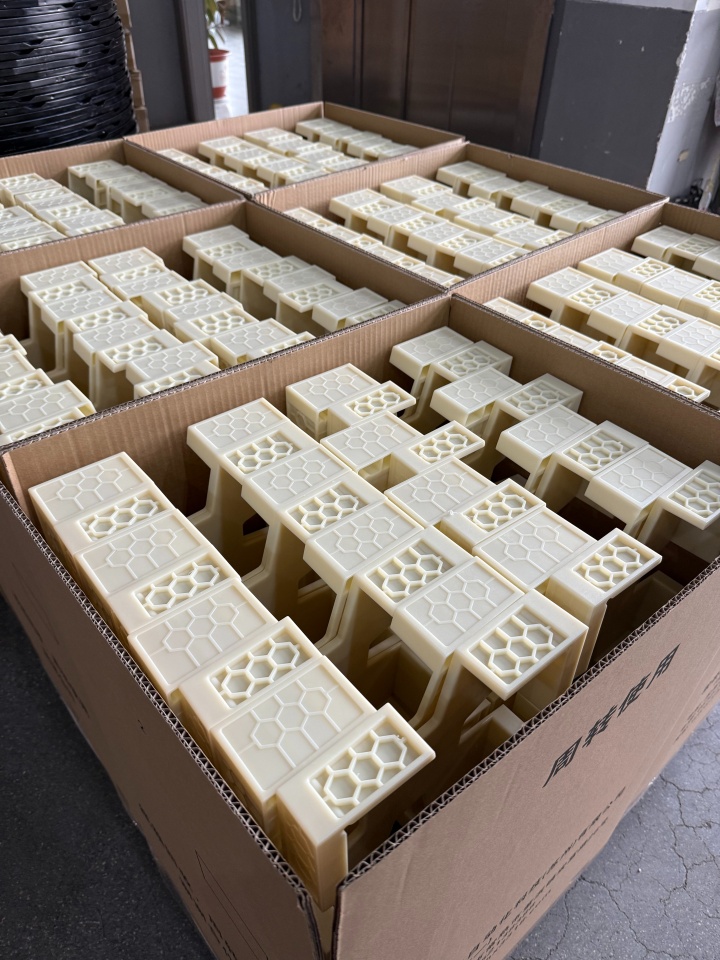 毅豪佳料盒产品展示