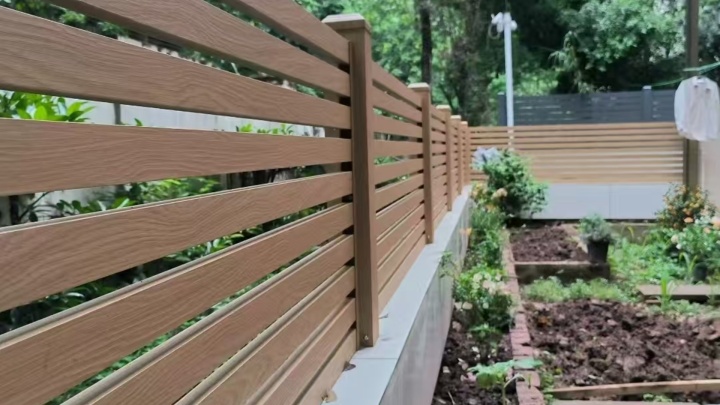 铝艺护栏结构示意图