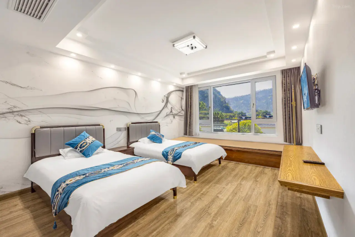 聚友居庭院与烧烤区