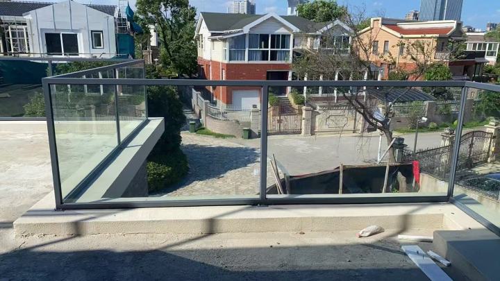 2026年无框玻璃护栏厂家好评榜