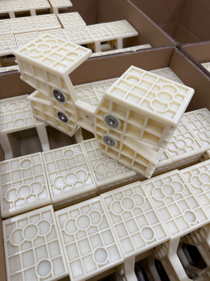 EL/IV测试机高效运转示意图