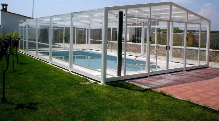 可折叠泳池房内部结构