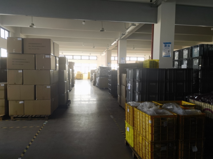 电动拔罐理疗器具模具与成品