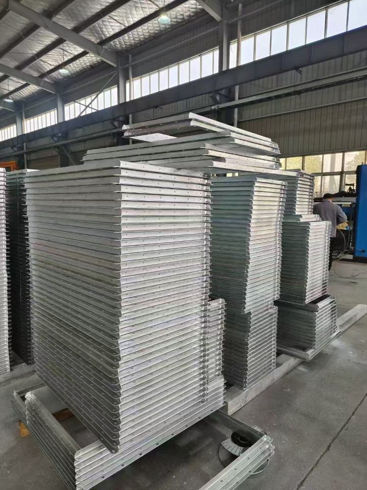 成品风管生产车间实景