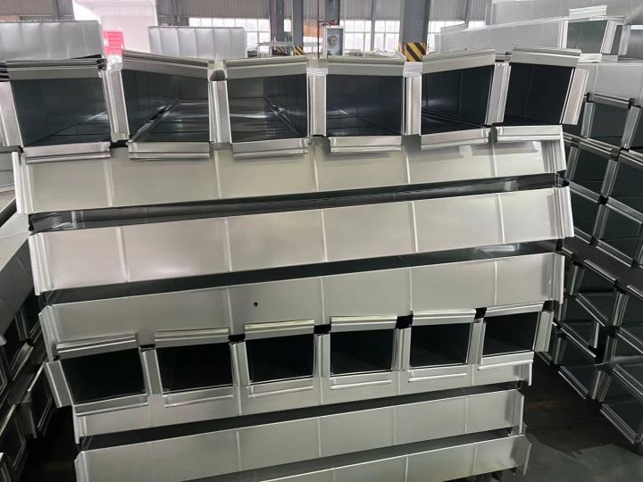 不锈钢弯头生产车间