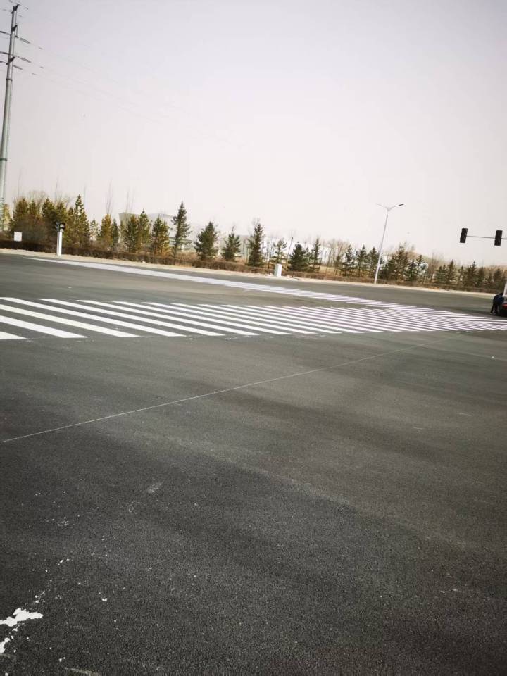 标准化交通设施工程