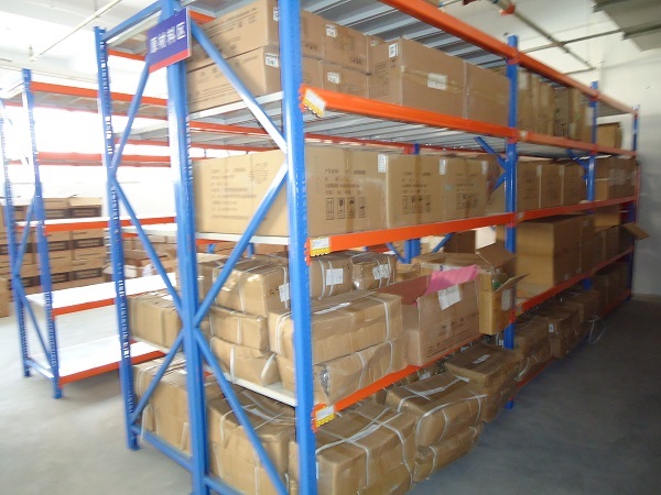 工厂货架生产线