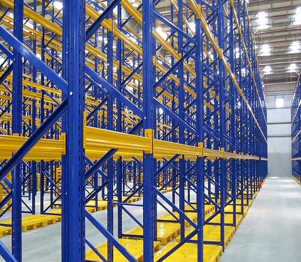 工厂货架结构细节展示