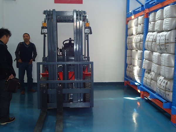 2026年悬臂货架公司推荐指南/仓储笼，模具货架，仓库置物架