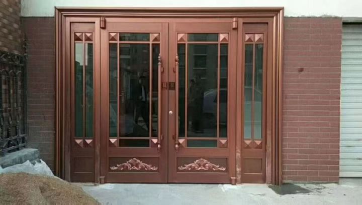 大规模玻璃深加工车间