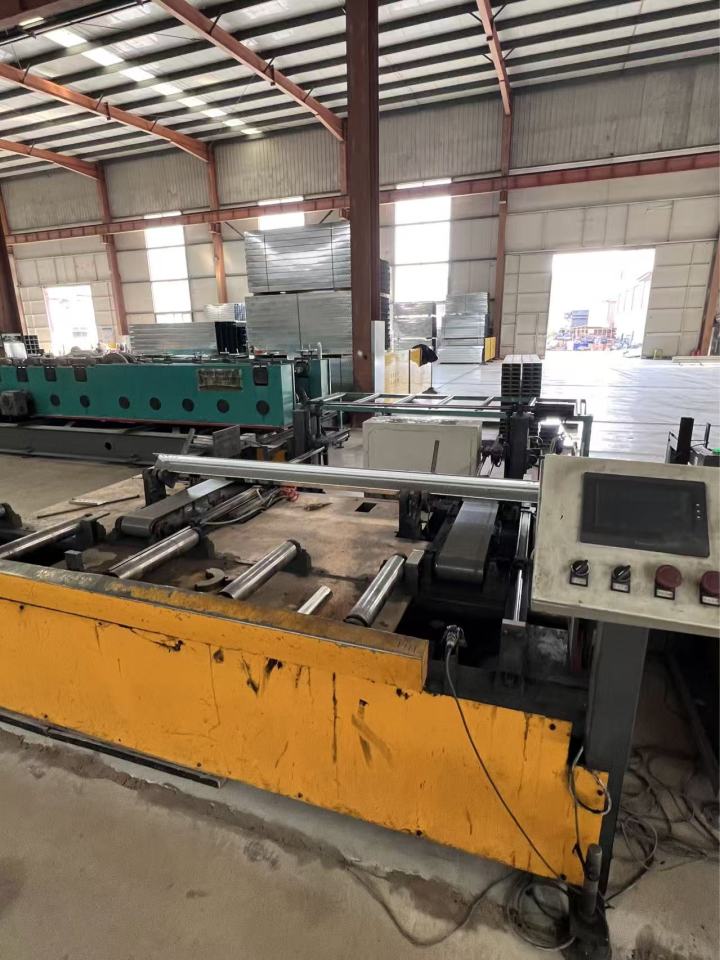 防火桥架生产车间