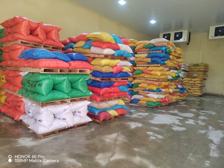 包装精美的迁西板栗礼盒