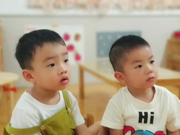 金色童年东岸梅园教学活动场景