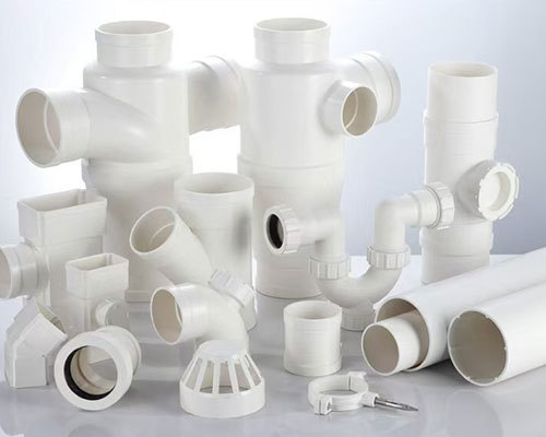 现代化仓储与PVC管库存