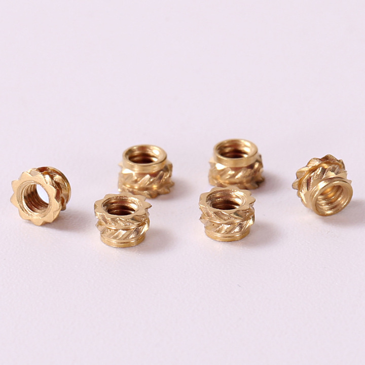 永基精密生产车间