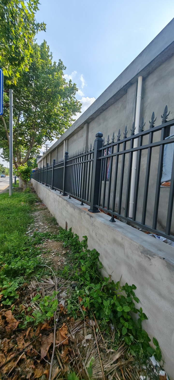 铝艺护栏安装实景效果