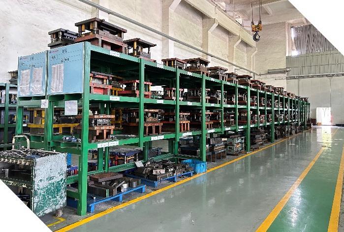 智能擦窗机应用于高层建筑