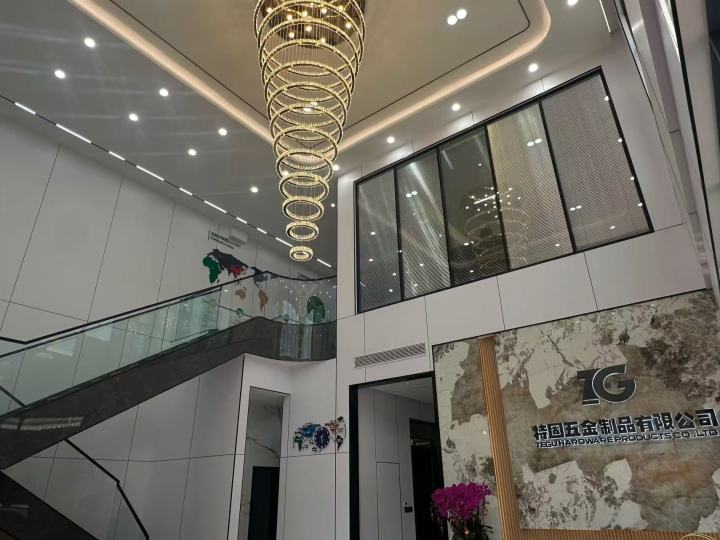 家具脚生产场景