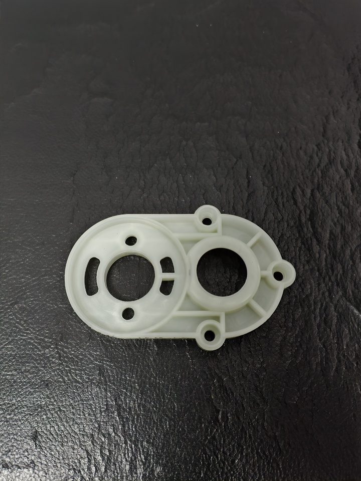 现代化注塑生产线