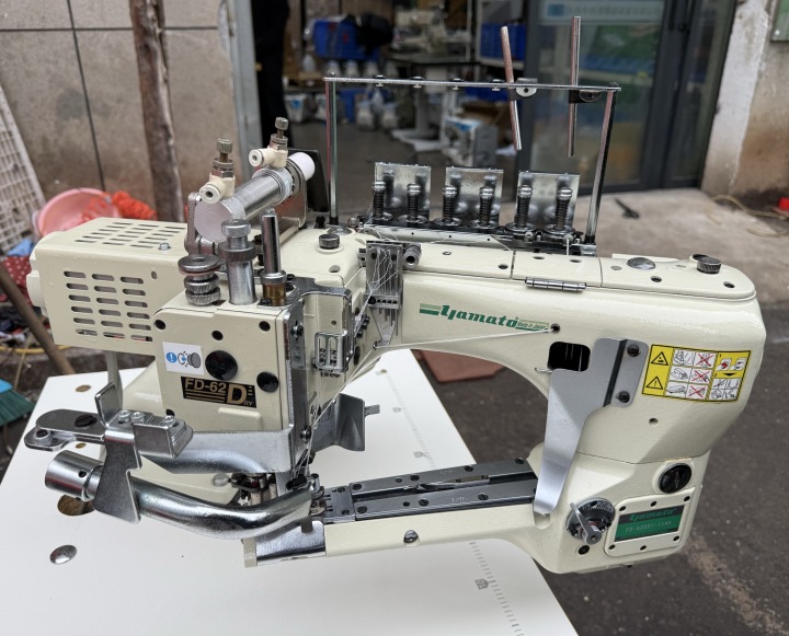 缝纫机设备展示