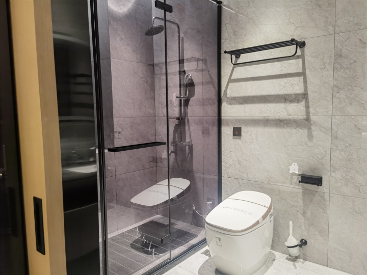 欧路莎卫浴产品展示