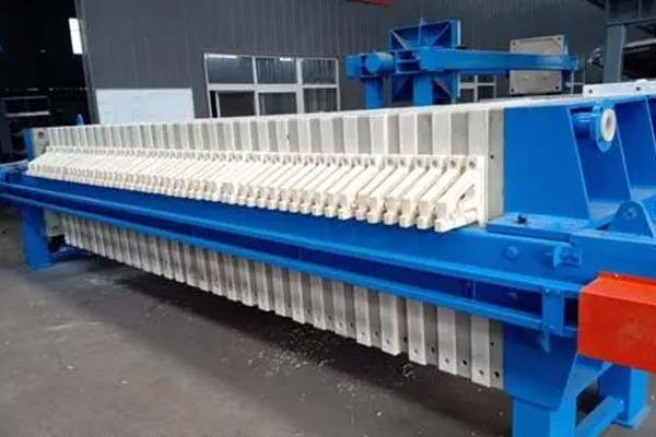 多种型号压滤机展示