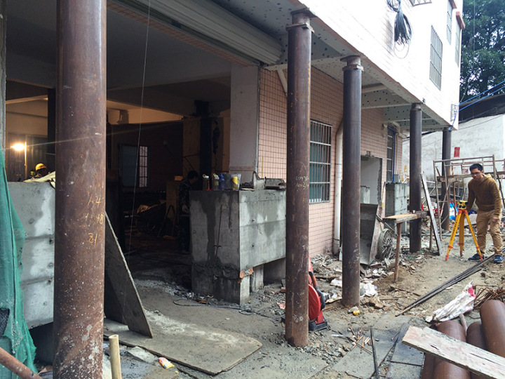 企业团队与资质展示