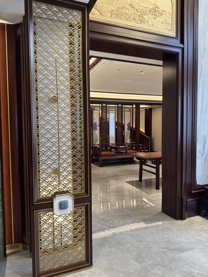 精湛木作工艺细节