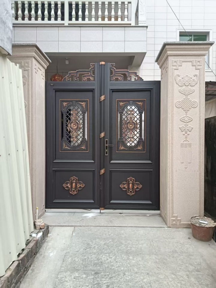 别墅大门整体效果