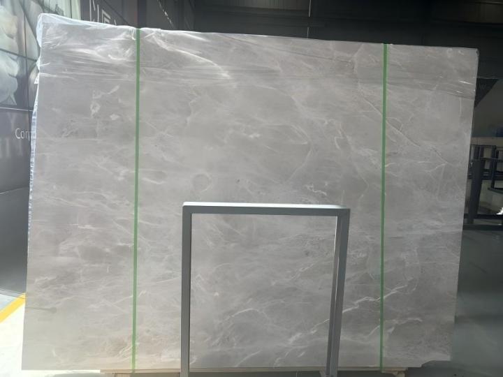 古堡灰大理石施工现场