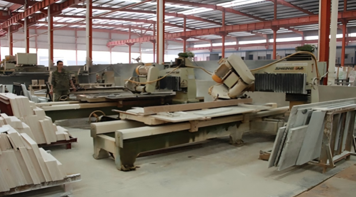 恒烁大理石矿山开采与荒料储备