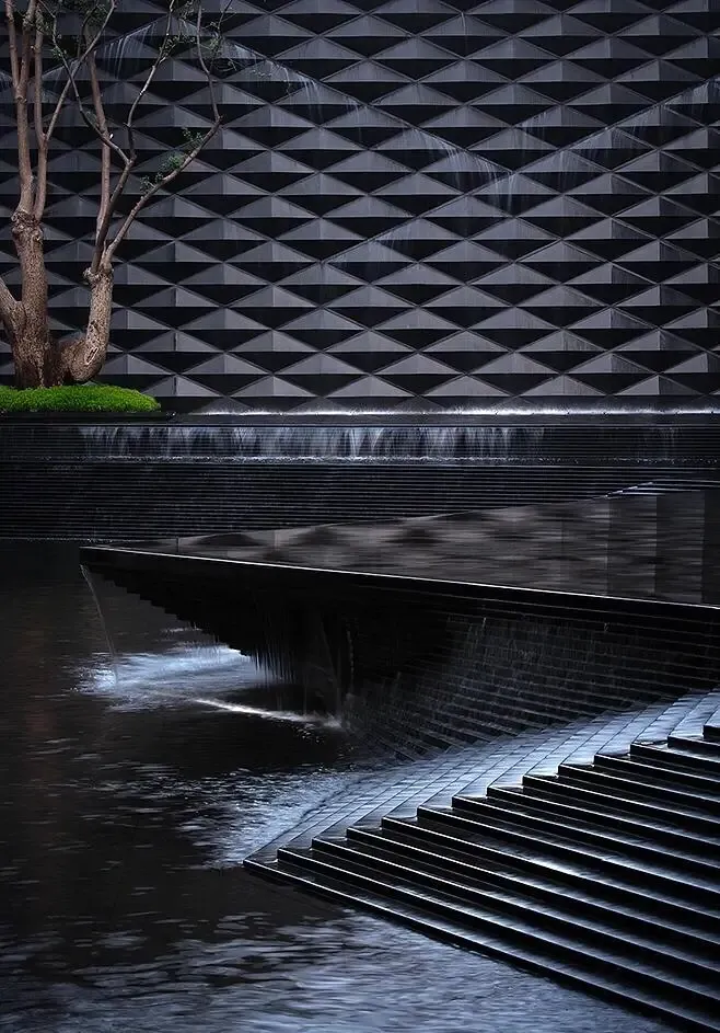 蓝钻大板水景工程应用