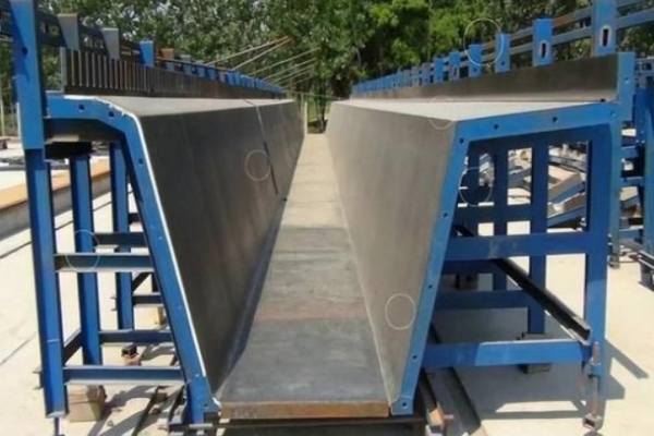 现代化钢模板加工