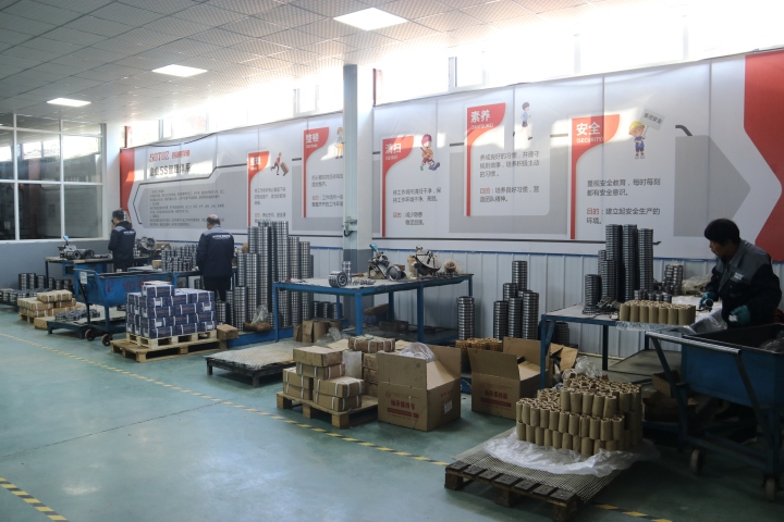 四通轴承成品检测工序