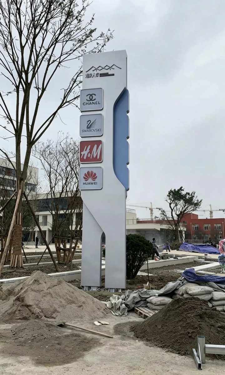 不锈钢精神堡垒成品展示